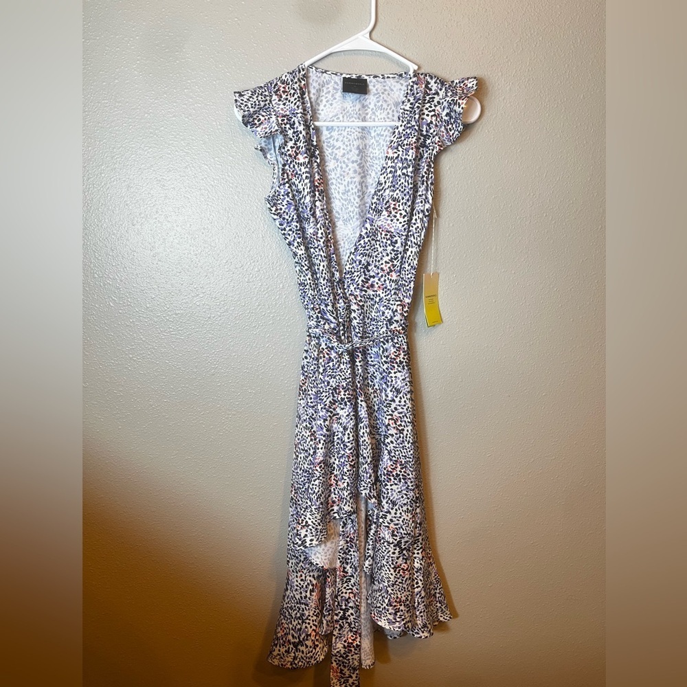 NWT Summersalt Beach Cover-Up to Brunch Wrap Dress in Lavender Fields print XS - Picture 3 of 7